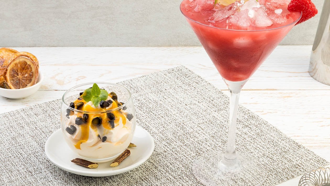 Daiquiri helado de frambuesa con mousse de mango y regaliz – - Receta - UFS