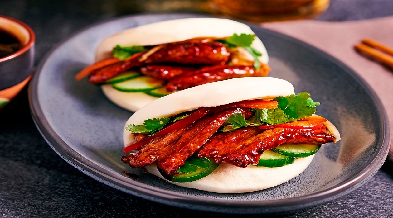 Pan bao con panceta de cerdo crujiente y glaseado de soja – - Receta - UFS